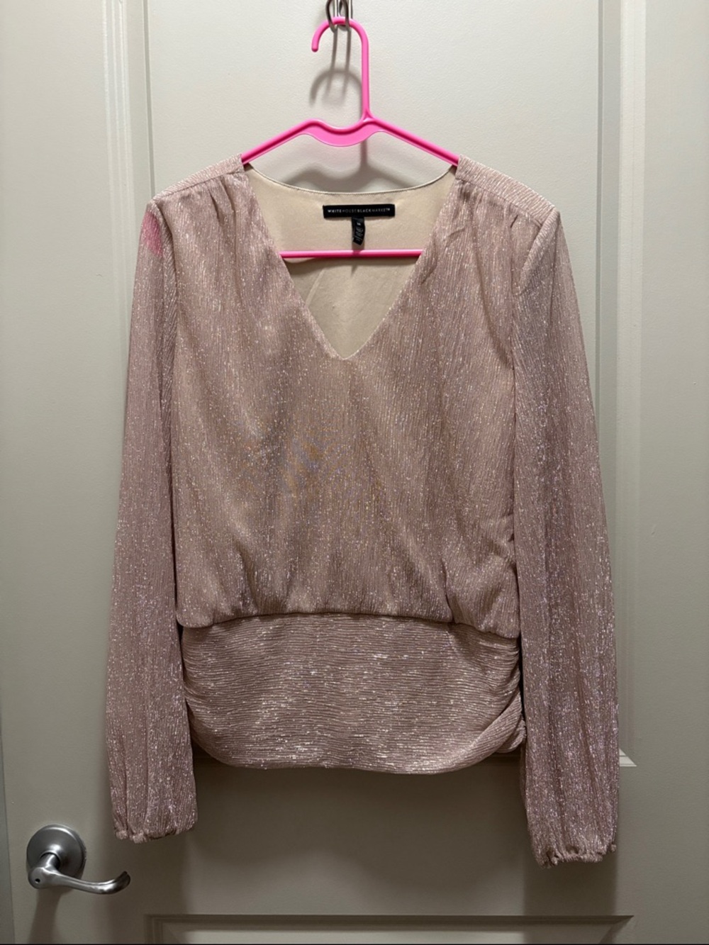 White House Black Market Blush Metallic V-Neck Long Sleeve Blouse